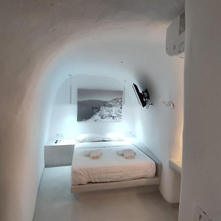 Fira Blue Dome Rooms Eksteriør bilde